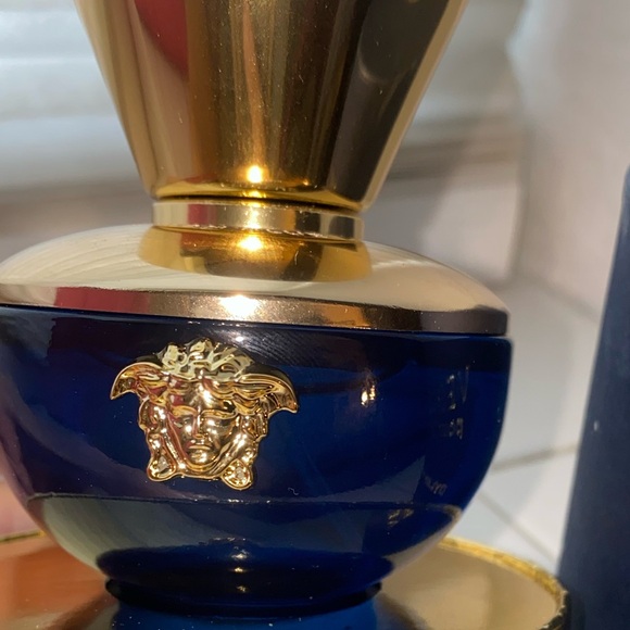 Versace Dylan Blue Perfume - Picture 4 of 4